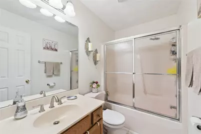 1074 Redoak Dr, Penn Twp, PA 15636 - Photo 23