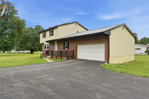 108 Shogren Ln, Bessemer, PA 16112 - Photo 3