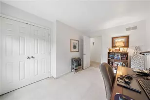 1023 Mayfair Dr, Cecil, PA 15317 - Photo 17