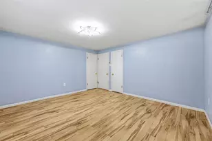612 Lesnett Rd, Bridgeville, PA 15017 - Photo 25