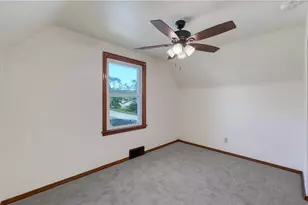 216 Bettis, Dravosburg, PA 15034 - Photo 17