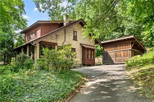 137 Elmore Rd, Pittsburgh, PA 15221 - Photo 3