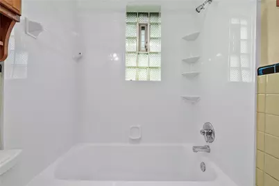 1839 Viruth St, Pittsburgh, PA 15212 - Photo 17