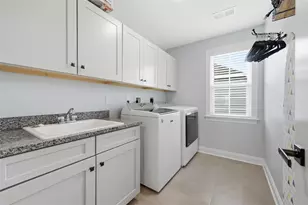 226 Sonni Ln, Robinson Twp, PA 15136 - Photo 25