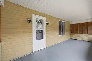 921 Walnut St, Ambridge, PA 15003 - Photo 3