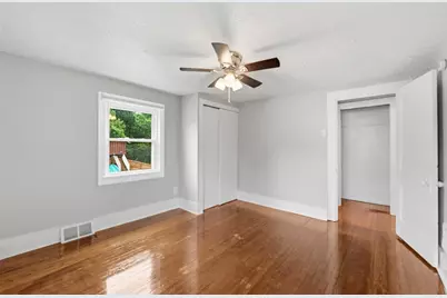 921 Walnut St, Ambridge, PA 15003 - Photo 15