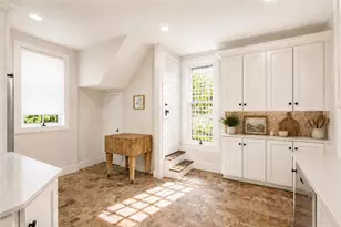 236 W Pike St, Canonsburg, PA 15317 - Photo 21