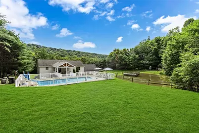 358 Mack Hollow Rd, Hanover Township, PA 15043 - Photo 9