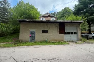 65 Old Mine Rd, Center Township-Homer City, PA 15748 - Photo 11