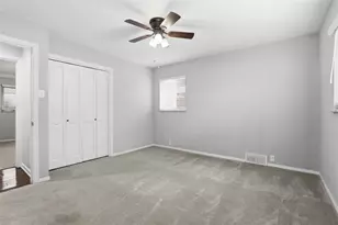 1013 El Rancho Dr, Green Tree, PA 15220 - Photo 19