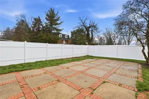 1013 El Rancho Dr, Green Tree, PA 15220 - Photo 33