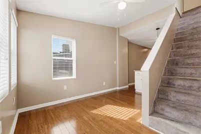 2334 Fox Way, Pittsburgh, PA 15203 - Photo 13