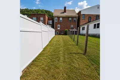 81 Broad St, Leetsdale, PA 15056 - Photo 7