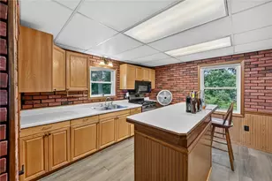 197 Elm St, Burrel-Blacklick, PA 15717 - Photo 7