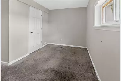 223 Suncrest St, Pittsburgh, PA 15210 - Photo 13