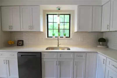 102 Trailside Dr, Aleppo, PA 15143 - Photo 7