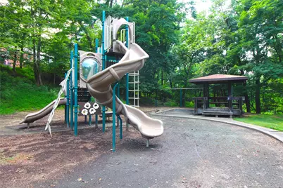 102 Trailside Dr, Aleppo, PA 15143 - Photo 41