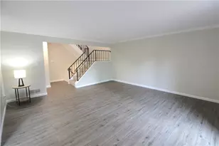 102 Trailside Dr, Aleppo, PA 15143 - Photo 9