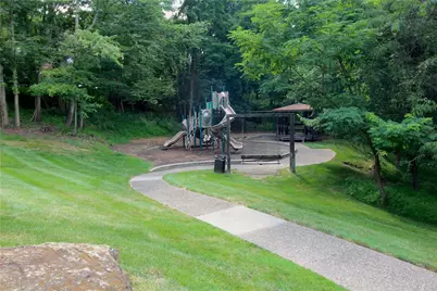 102 Trailside Dr, Aleppo, PA 15143 - Photo 37