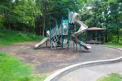 102 Trailside Dr, Aleppo, PA 15143 - Photo 39
