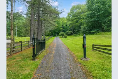 515 Austraw Rd, Ligonier Township, PA 15658 - Photo 3