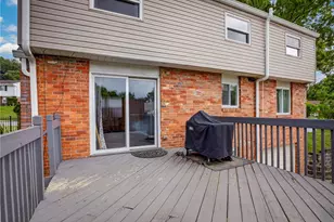 1521 Fernledge Dr, Pittsburgh, PA 15101 - Photo 17