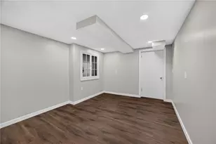 5568 Clark Ave, Bethel Park, PA 15102 - Photo 27