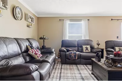 110 Cathedral Ct, Carnegie, PA 15106 - Photo 5