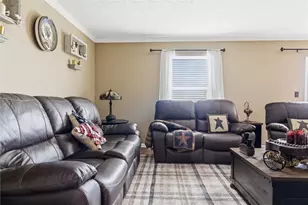 110 Cathedral Ct, Carnegie, PA 15106 - Photo 5