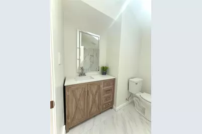 2429 Rose Garden Rd, Pittsburgh, PA 15220 - Photo 17