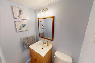 121 Covewood Dr, Center Township, PA 16001 - Photo 23