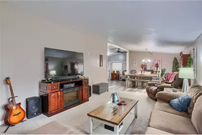 164 Harbor Village Dr, Union Township, PA 16116 - Photo 3