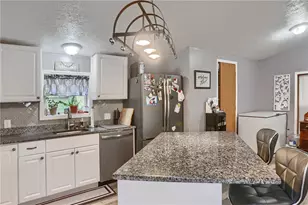 164 Harbor Village Dr, Union Township, PA 16116 - Photo 11