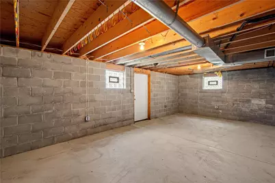 201 Dewey Ave, Washington, PA 15301 - Photo 35