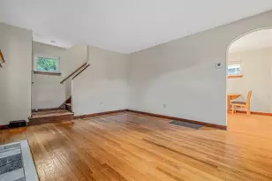 2808 Castleview Dr, Pittsburgh, PA 15227 - Photo 11