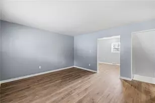 2322 Patterson St, Pittsburgh, PA 15218 - Photo 5