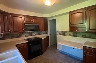 1816 Park Cir Dr, Pittsburgh, PA 15116 - Photo 13