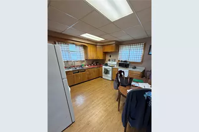 662 High St, California, PA 15419 - Photo 7