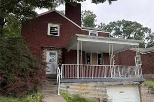 1015 Glencoe, Green Tree, PA 15220 - Photo 1