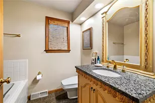 120 Larchfield Dr, Elizabeth Twp/Boro, PA 15135 - Photo 25