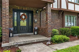 120 Larchfield Dr, Elizabeth Twp/Boro, PA 15135 - Photo 5