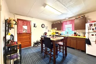 311 Boyles Ave, New Castle, PA 16101 - Photo 15