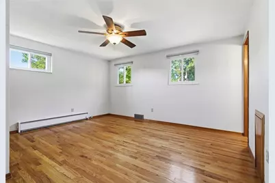 4 Gien Dr, Pittsburgh, PA 15209 - Photo 15