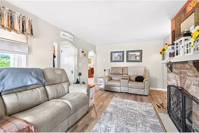 4427 Elizabeth Street, West Mifflin, PA 15122 - Photo 7