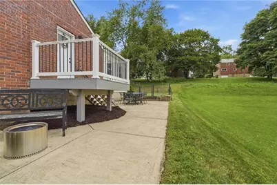 6512 Springvale Dr, South Park, PA 15236 - Photo 35