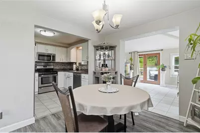 6512 Springvale Dr, South Park, PA 15236 - Photo 11