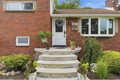 6512 Springvale Dr, South Park, PA 15236 - Photo 5