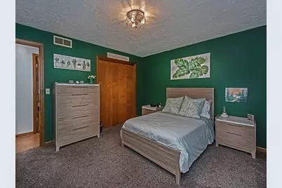 201 Falcon Ridge Drive, New Kensington, PA 15068 - Photo 23