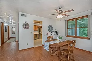 201 Falcon Ridge Dr, New Kensington, PA 15068 - Photo 15