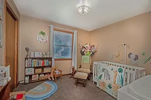 201 Falcon Ridge Dr, New Kensington, PA 15068 - Photo 25